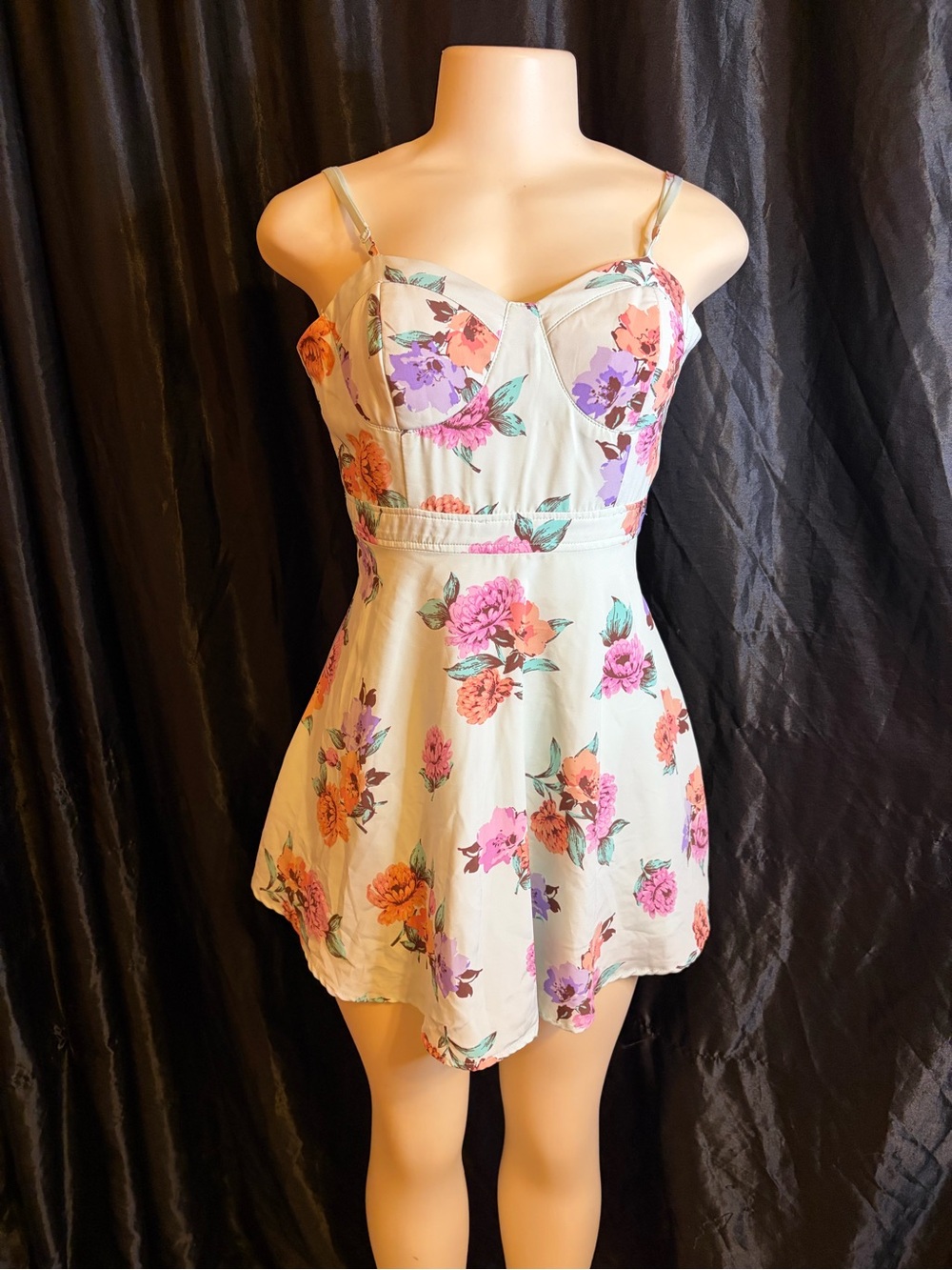Mimi Chica Mint Floral Sweetheart Mini Dress with Pink & Purple Blooms
